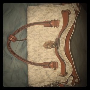Michael Kors Bags - Mk purse Michael Kors Bags - Mk purse